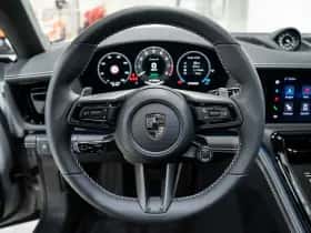 Porsche Panamera (0) thumbnail 24
