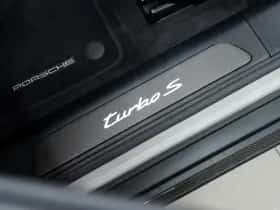 Porsche Panamera (0) thumbnail 25