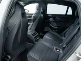 Porsche Panamera (0) thumbnail 32