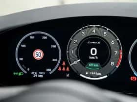 Porsche Panamera (0) thumbnail 37