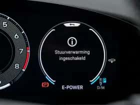 Porsche Panamera (0) thumbnail 38