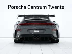 Porsche 911 (0) thumbnail 4