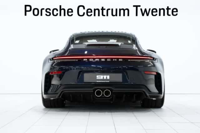 Porsche 911 (2026) thumbnail 4