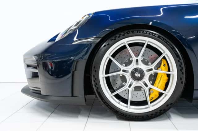 Porsche 911 (2026) thumbnail 6