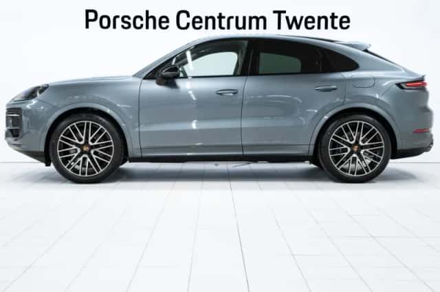 Porsche Cayenne (2026) thumbnail 5