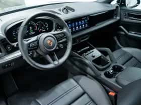 Porsche Cayenne (0) thumbnail 8