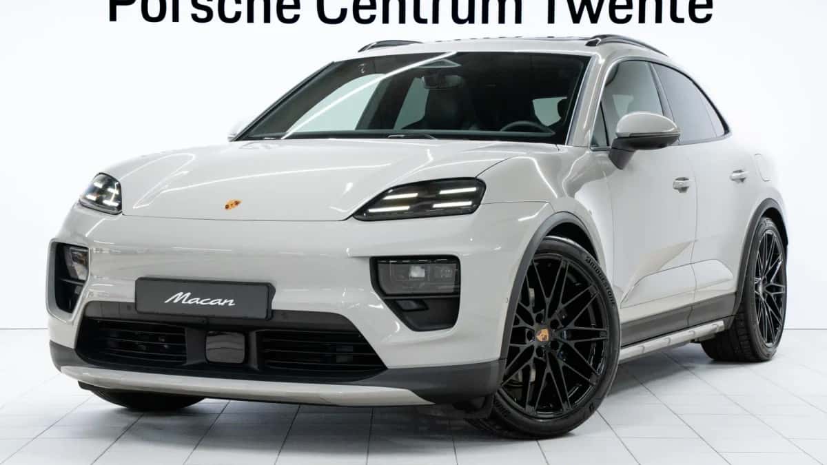 Porsche Macan (2026) — foto 1