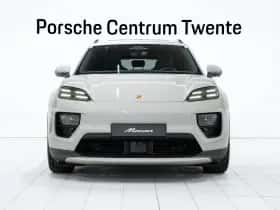 Porsche Macan (2026) thumbnail 2