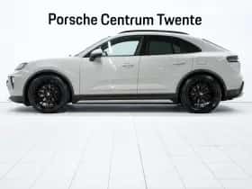 Porsche Macan (2026) thumbnail 5