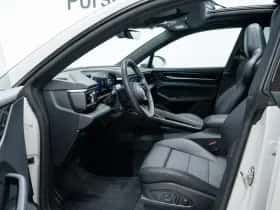 Porsche Macan (2026) thumbnail 7