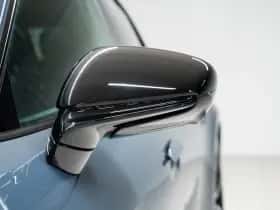 Porsche Taycan (0) thumbnail 15