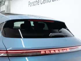 Porsche Taycan (0) thumbnail 19