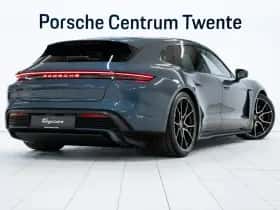 Porsche Taycan (0) thumbnail 3