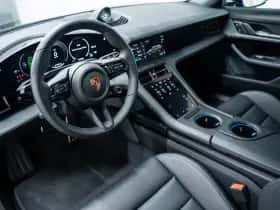 Porsche Taycan (0) thumbnail 22