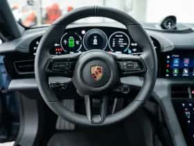 Porsche Taycan (0) thumbnail 23