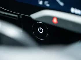Porsche Taycan (0) thumbnail 34