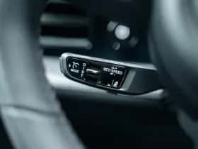 Porsche Taycan (0) thumbnail 39