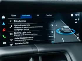 Porsche Taycan (0) thumbnail 46