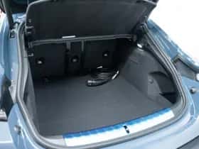 Porsche Taycan (0) thumbnail 53
