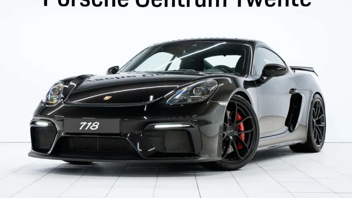 Porsche 718 (2020) — foto 1