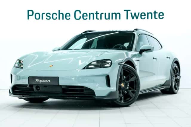 Porsche Taycan (2025) thumbnail 1