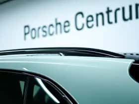 Porsche Taycan (2025) thumbnail 14