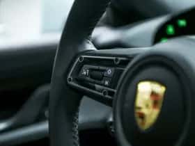 Porsche Taycan (2025) thumbnail 31