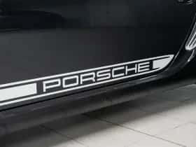 Porsche Cayman (2011) thumbnail 14