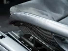 Porsche Cayman (2011) thumbnail 23
