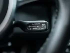 Porsche Cayman (2011) thumbnail 33