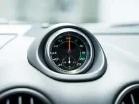 Porsche Cayman (2011) thumbnail 34