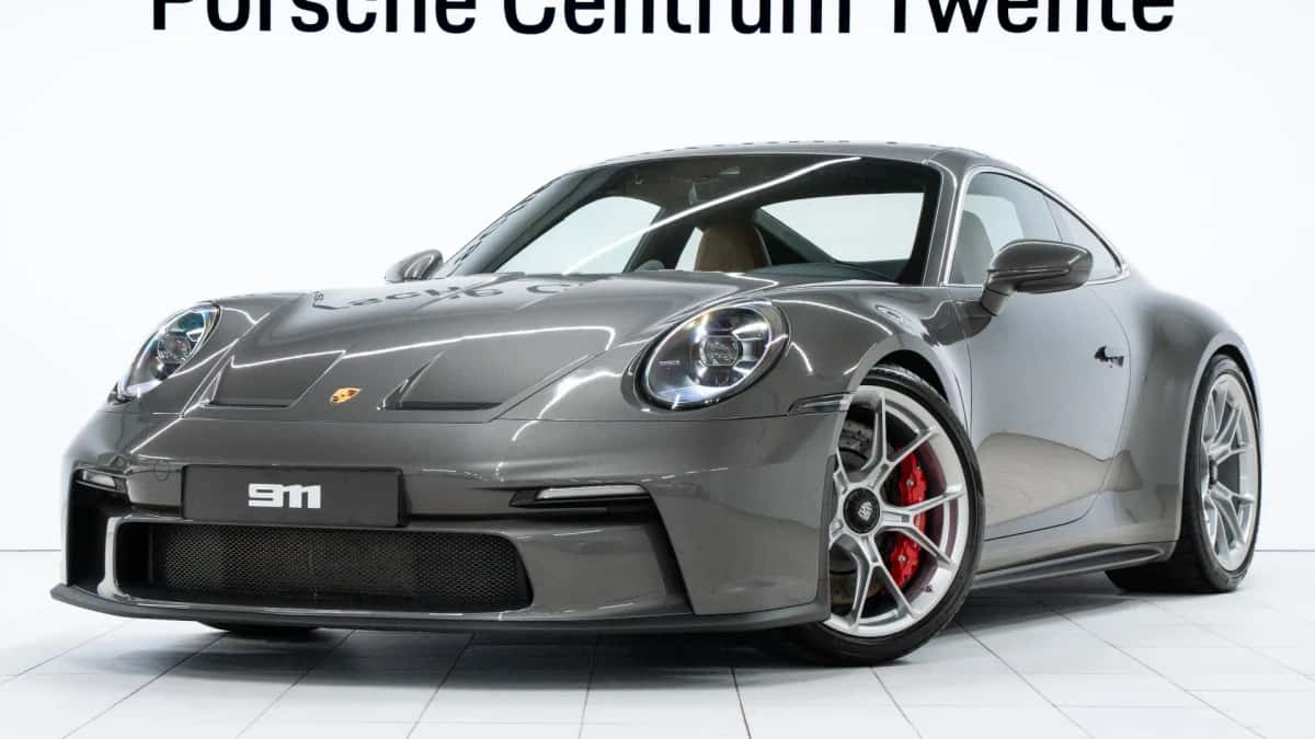 Porsche 911 (2022) — foto 1