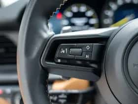 Porsche 911 (2022) thumbnail 32