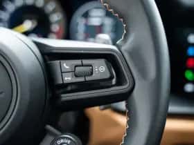 Porsche 911 (2022) thumbnail 33