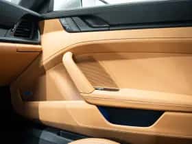 Porsche 911 (2022) thumbnail 44
