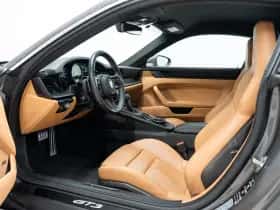 Porsche 911 (2022) thumbnail 7
