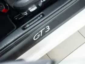 Porsche 911 (2009) thumbnail 24