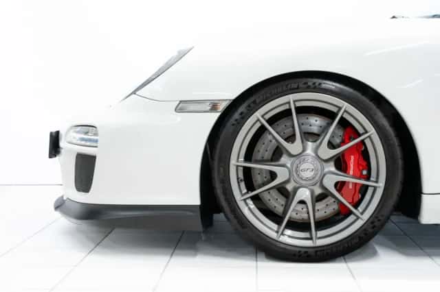 Porsche 911 (2009) thumbnail 6