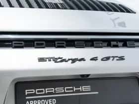 Porsche 911 (2022) thumbnail 23