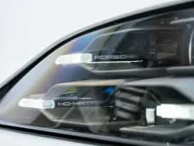 Porsche Taycan (2024) thumbnail 12