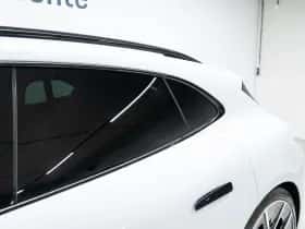Porsche Taycan (2024) thumbnail 17
