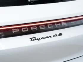Porsche Taycan (2024) thumbnail 20