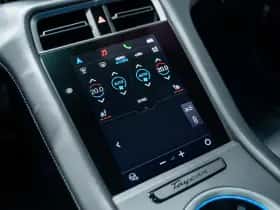 Porsche Taycan (2024) thumbnail 46