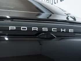 Porsche Macan (2026) thumbnail 18