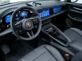 Porsche Macan (2026) thumbnail 20