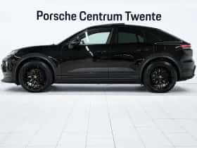 Porsche Macan (2026) thumbnail 5