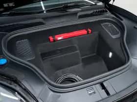 Porsche Macan (2026) thumbnail 51