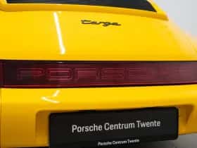 Porsche 911 (1990) thumbnail 21
