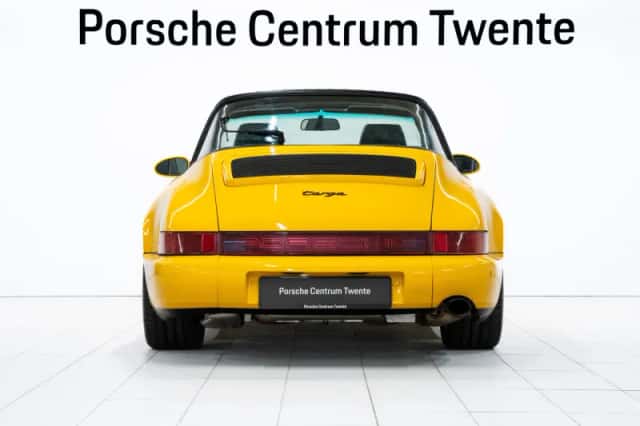 Porsche 911 (1990) thumbnail 4