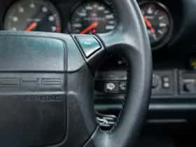 Porsche 911 (1990) thumbnail 37
